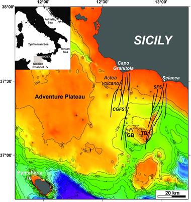 Unraveling Past Submarine Eruptions by Dating Lapilli Tuff-Encrusting Coralligenous (Actea Volcano, NW Sicilian Channel)